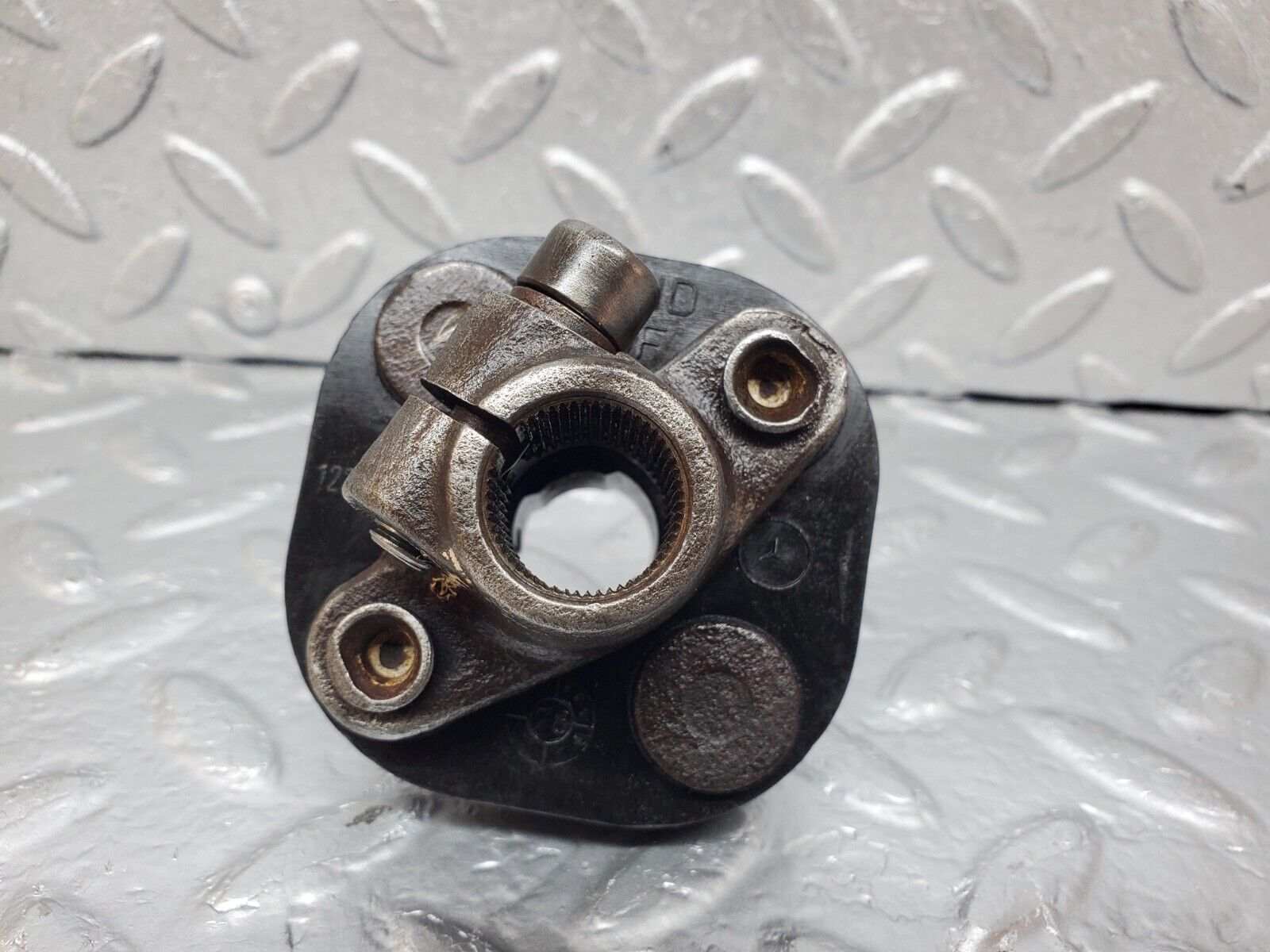 45472 Mercedes-Benz C123 230CE Coupe Steering Column Lower Shaft Connector 1234620346