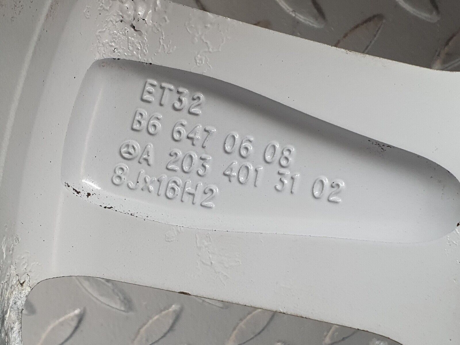 42020 Mercedes-Benz Alloy Wheel Set 7Jx16H2 8Jx16H2 ET31 ET32 2034012902