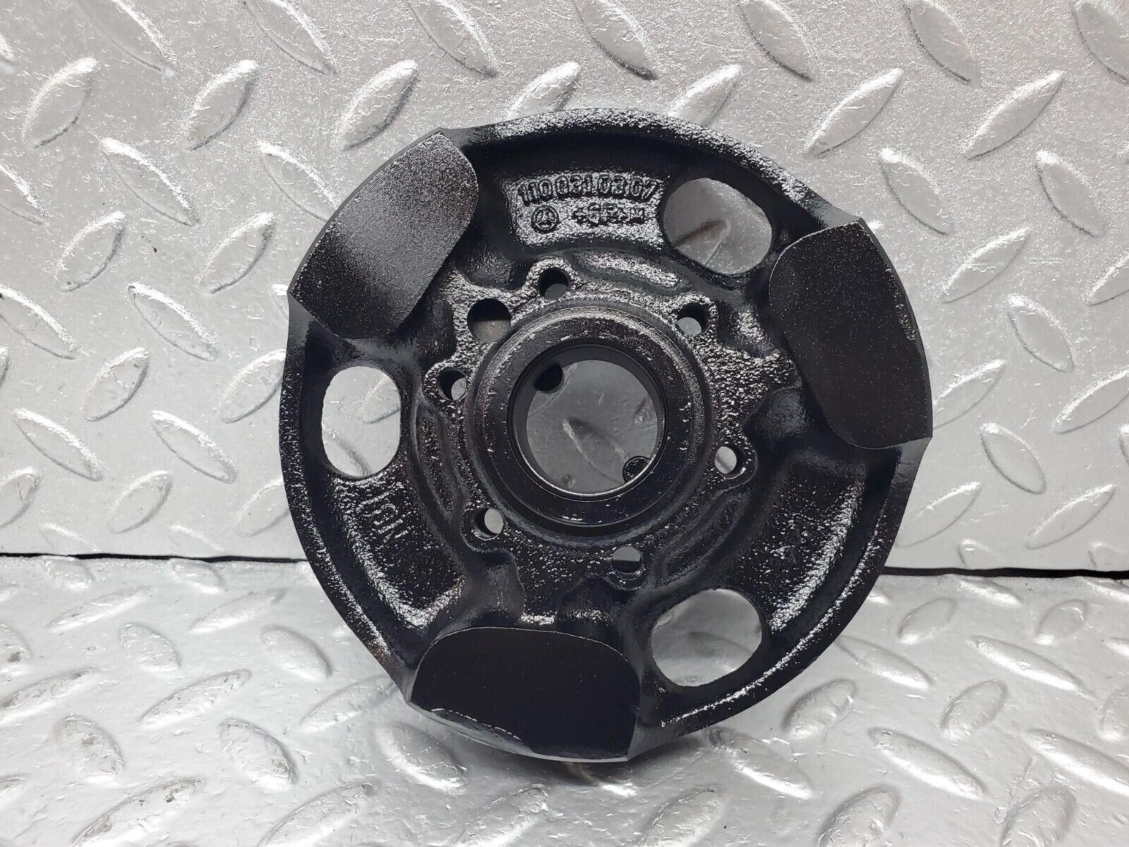 44492 Mercedes-Benz W123 280E Crankshaft Vibration Damper 1100310307