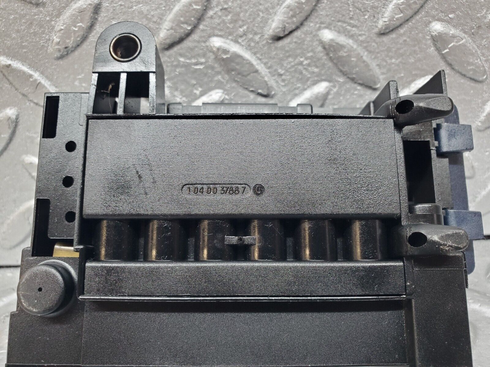 45001 Mercedes-Benz R129 300SL Coupe Fuse Box Lid 1040037886 1295400450