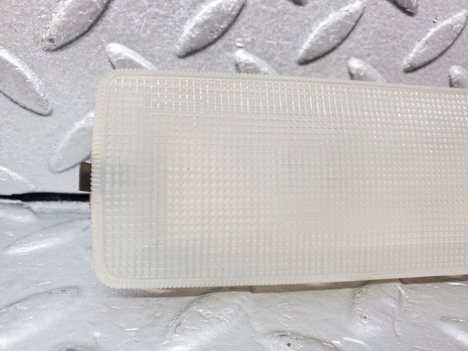 45791 Mercedes-Benz W126 420SE Rear Dome Light 1268200101