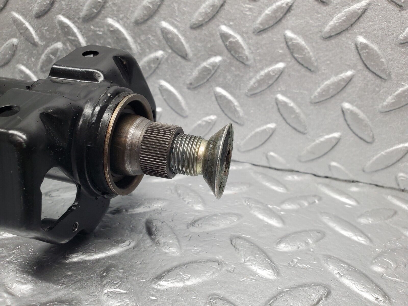 46435 Mercedes-Benz C123 280CE Coupe Steering Column