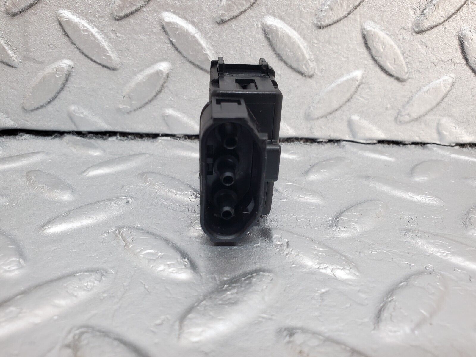 44663 Mercedes-Benz W124 220E Headlight Level Switch 1248000673