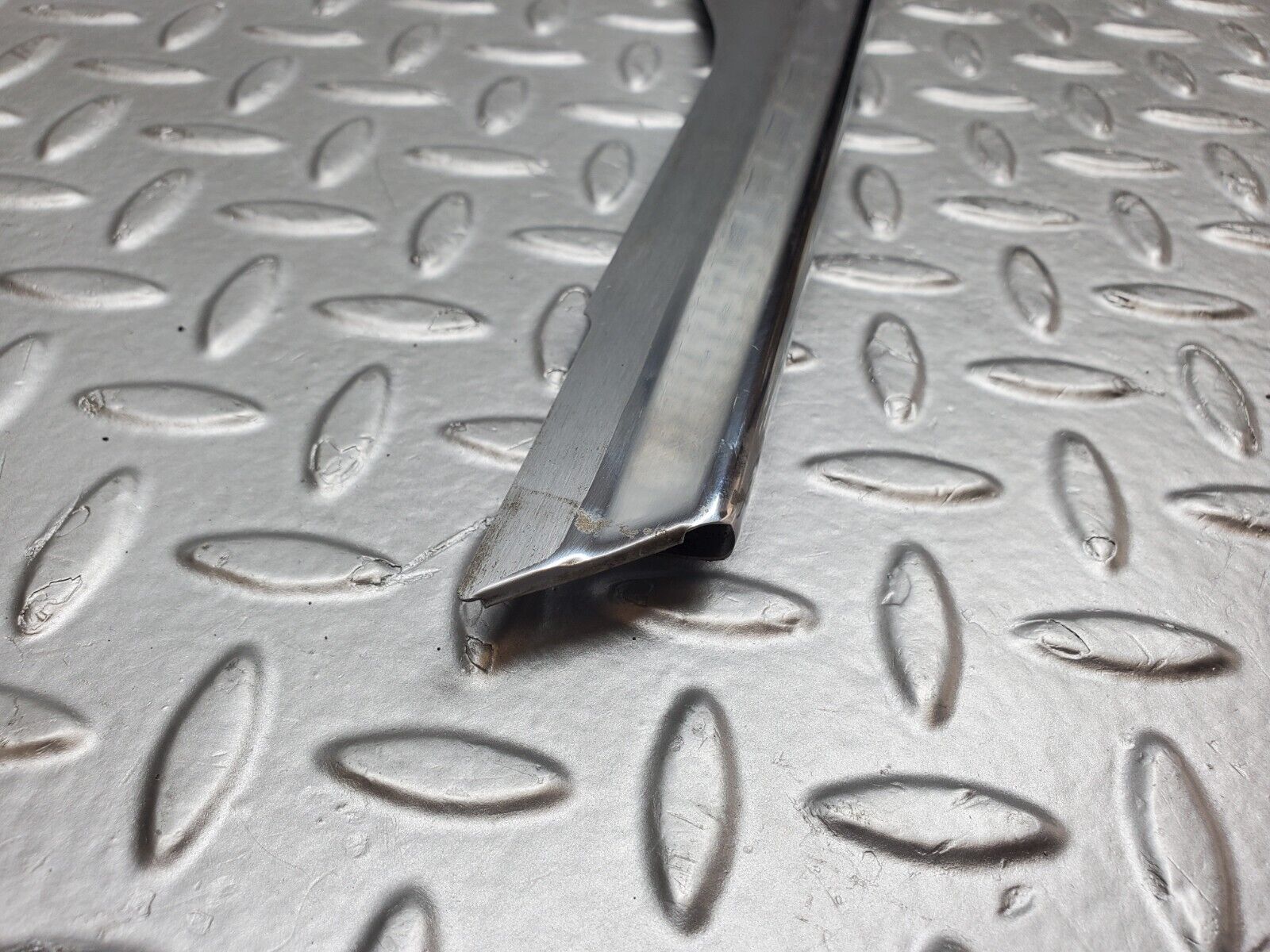 45319 Mercedes-Benz R129 300SL Coupe Left Door Sill Chrome Trim