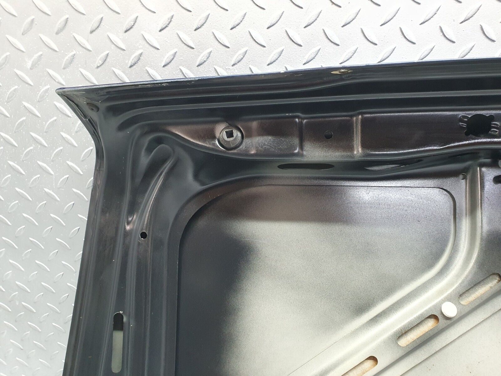 42412 Mercedes-Benz R129 320SL Coupe Boot Lid Trunk Door