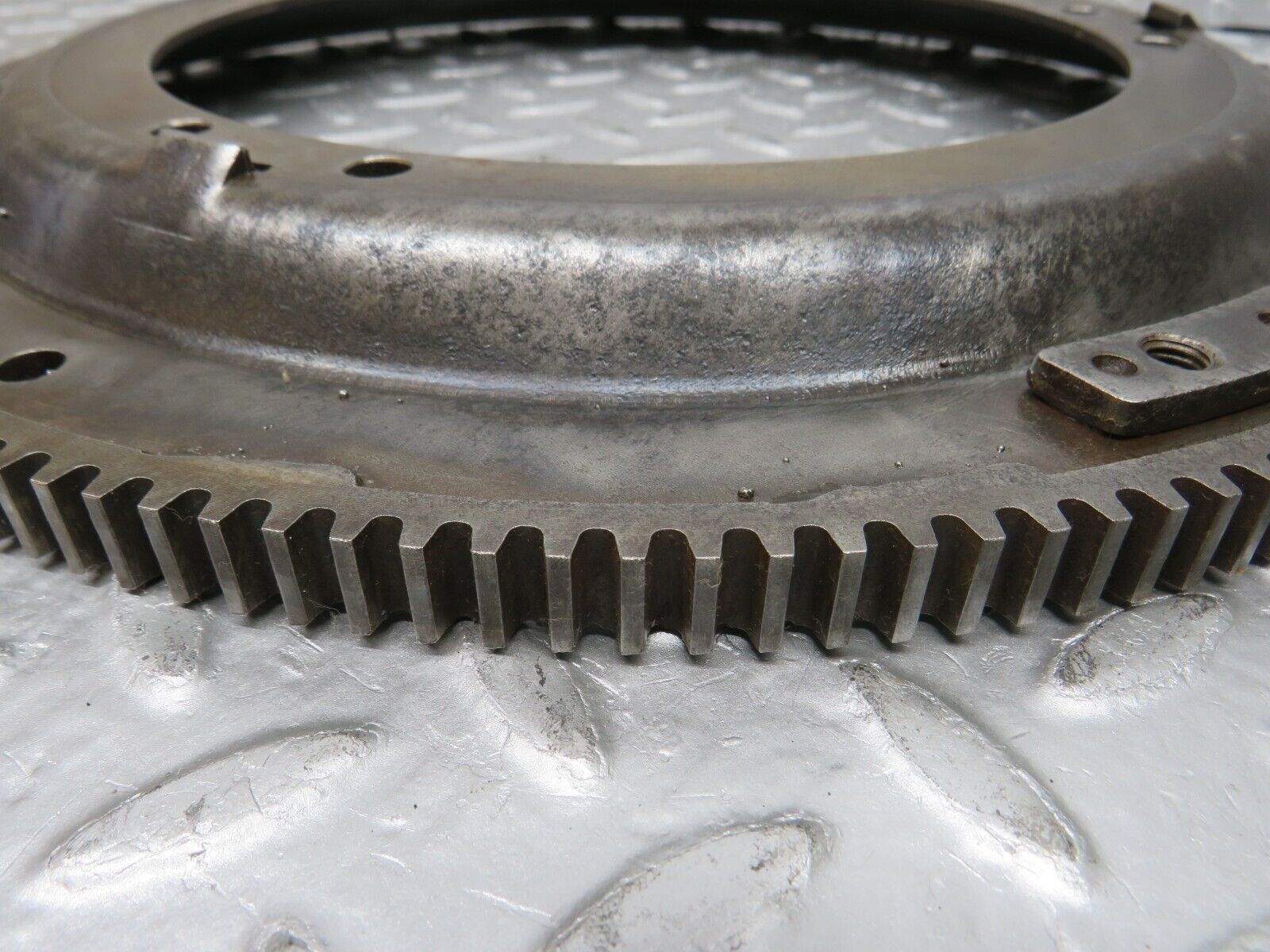 32802 Mercedes-Benz C107 R107 350 V8 Flywheel Starter Ring