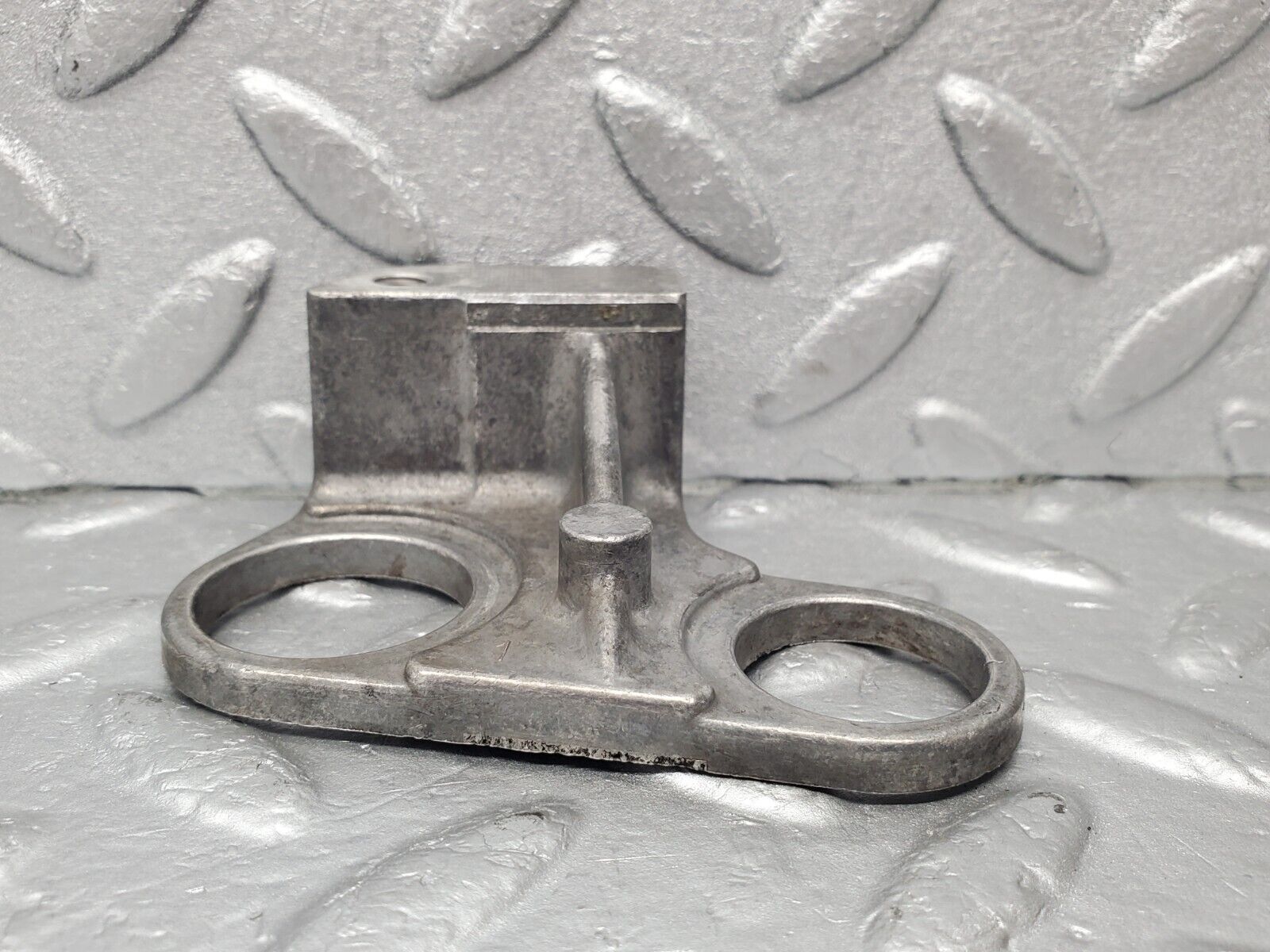 46114 Mercedes-Benz W114 280E Crankshaft Sensor Holder Bracket 1101530240