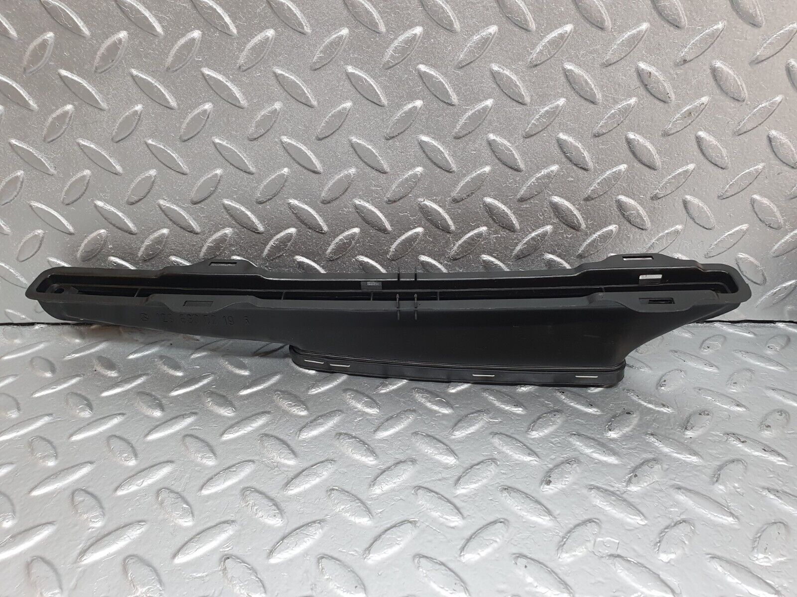 42325 Mercedes-Benz R129 320SL Coupe Dashboard Air Vent Duct 1298300119 1298300219
