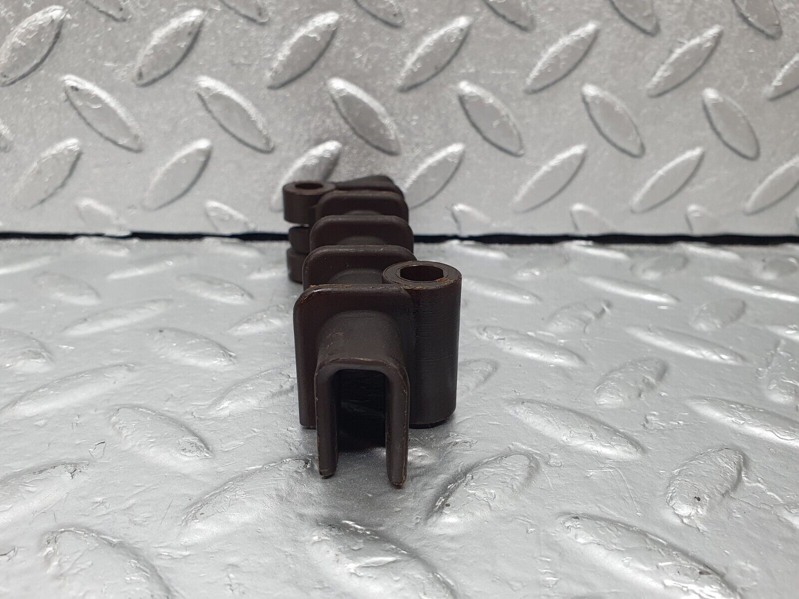 44067 Mercedes-Benz C123 230CE Coupe Timing Chain Guide Rail 2.09.1059