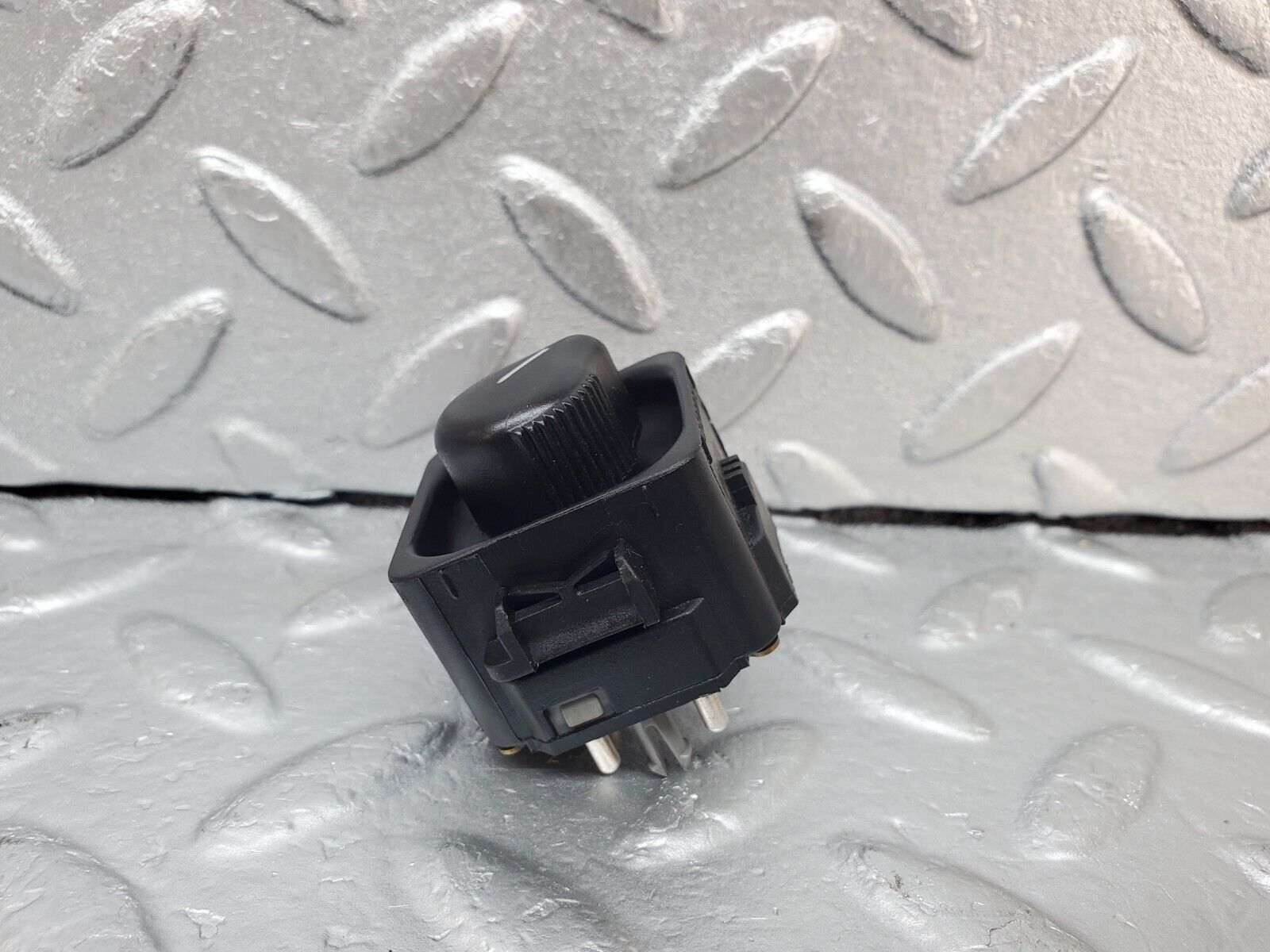 44935 Mercedes-Benz R129 300SL Coupe Electric Mirror Adjust Switch 1298200610