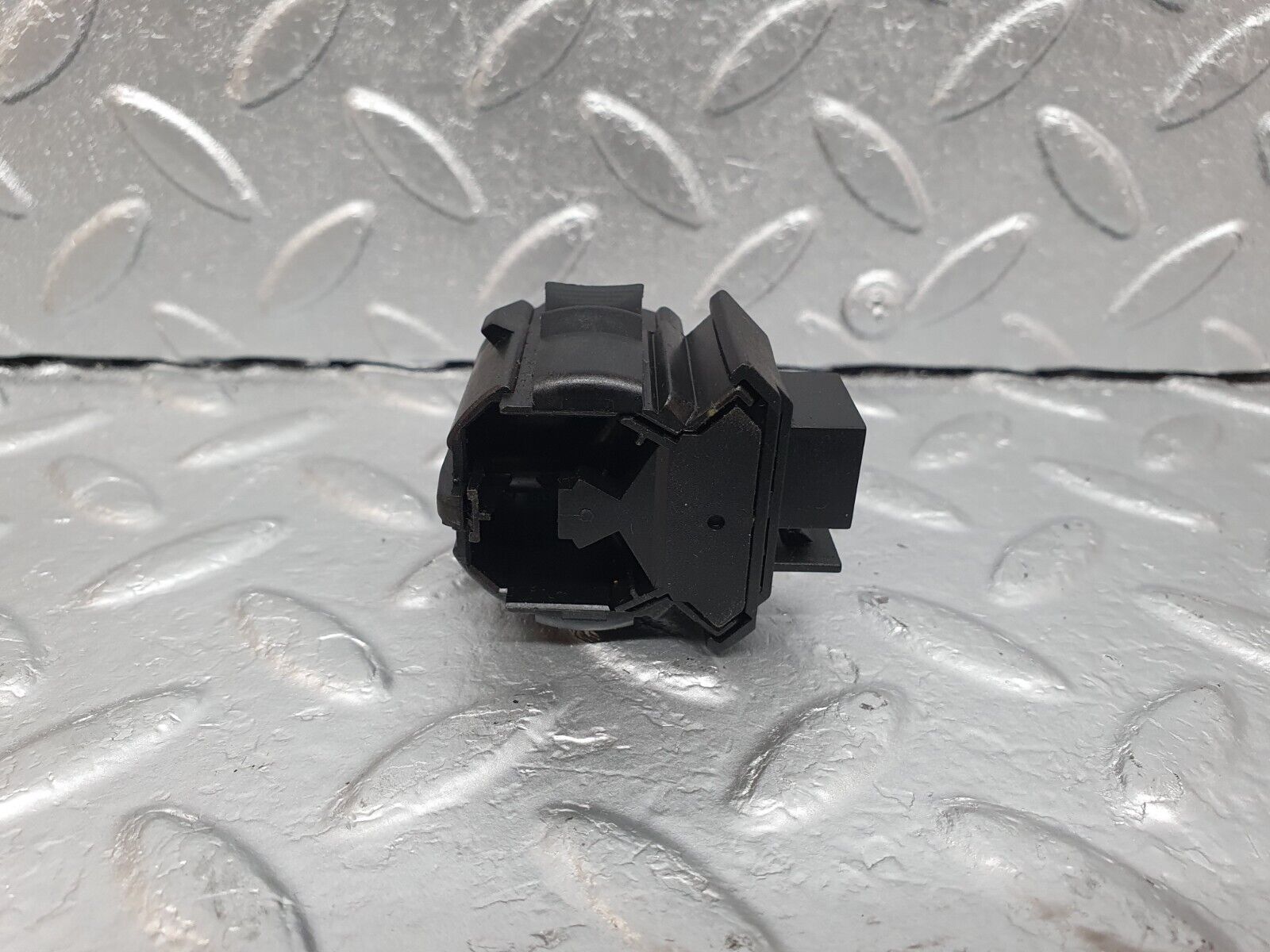 42170 Mercedes-Benz R129 320SL Coupe Kick Down Switch 0025452214