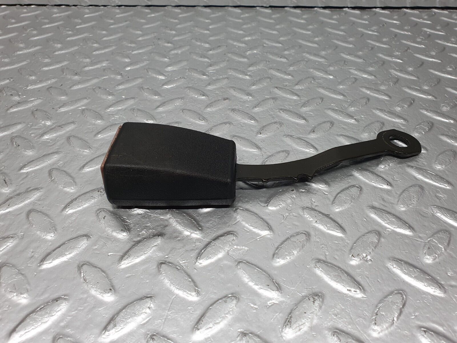 41696 Mercedes-Benz W124 200E Front Right Seat Belt With Buckle 1248604085 1268580011