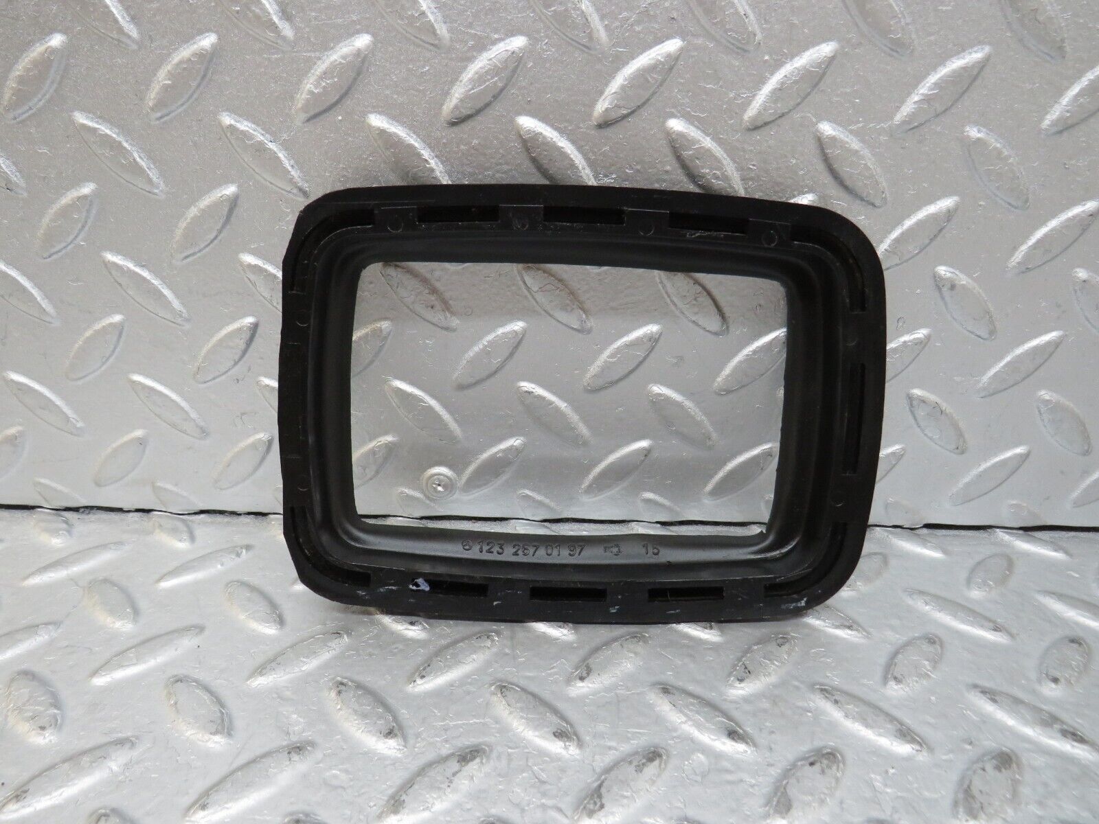 35400 Mercedes-Benz R107 280SL Gear Selector Surround Rubber 1232670197