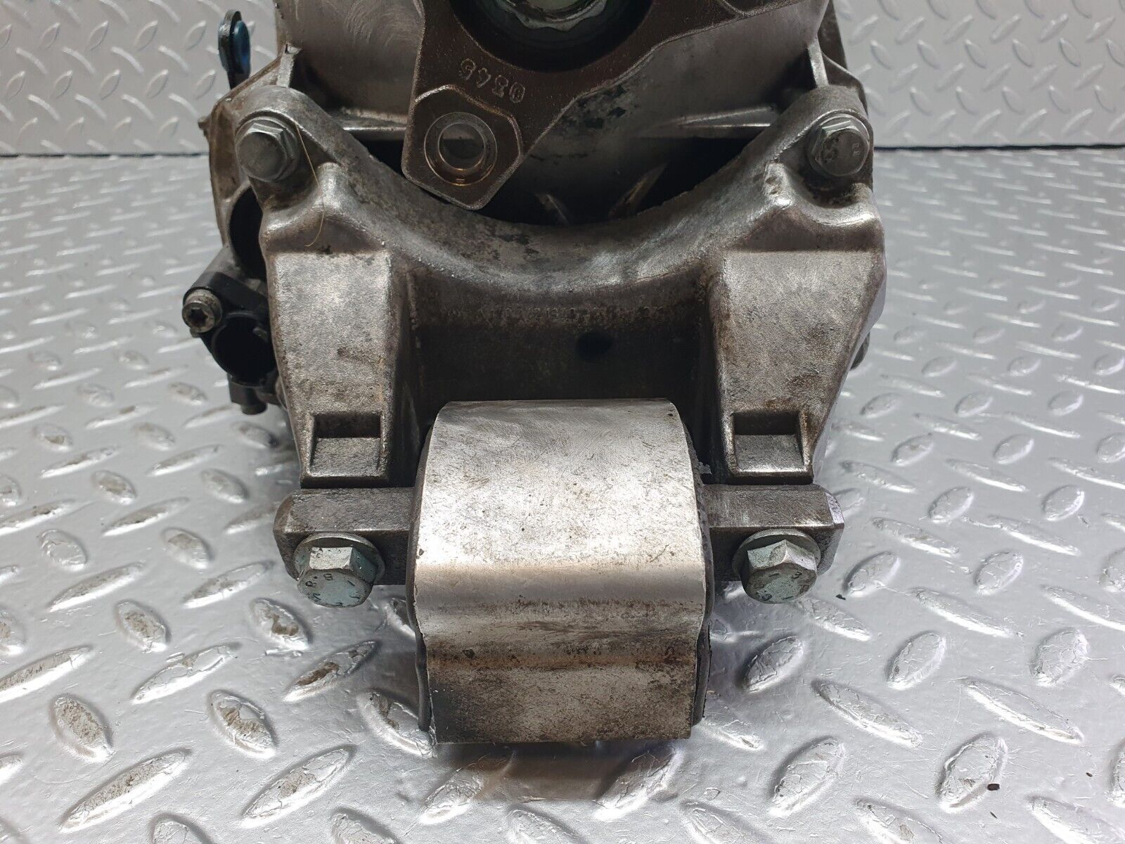 42133 Mercedes-Benz W202 C200 Automatic Gearbox 722.602 2102707200 2022703000 1402712601