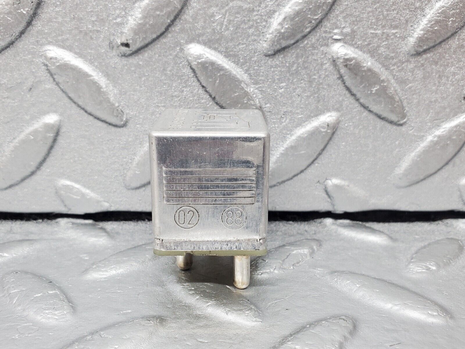 45536 Mercedes-Benz W126 420SE Multi Purpose Relay 0015420219