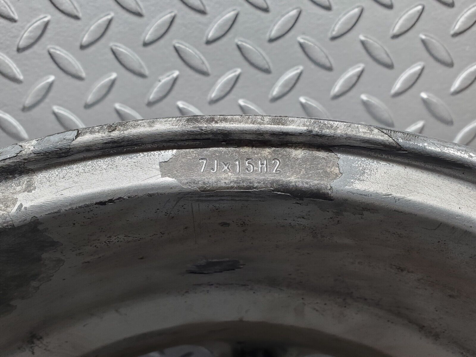 45331 Mercedes-Benz R129 Alloy Wheel 7Jx15H2 ET35 KBA42354