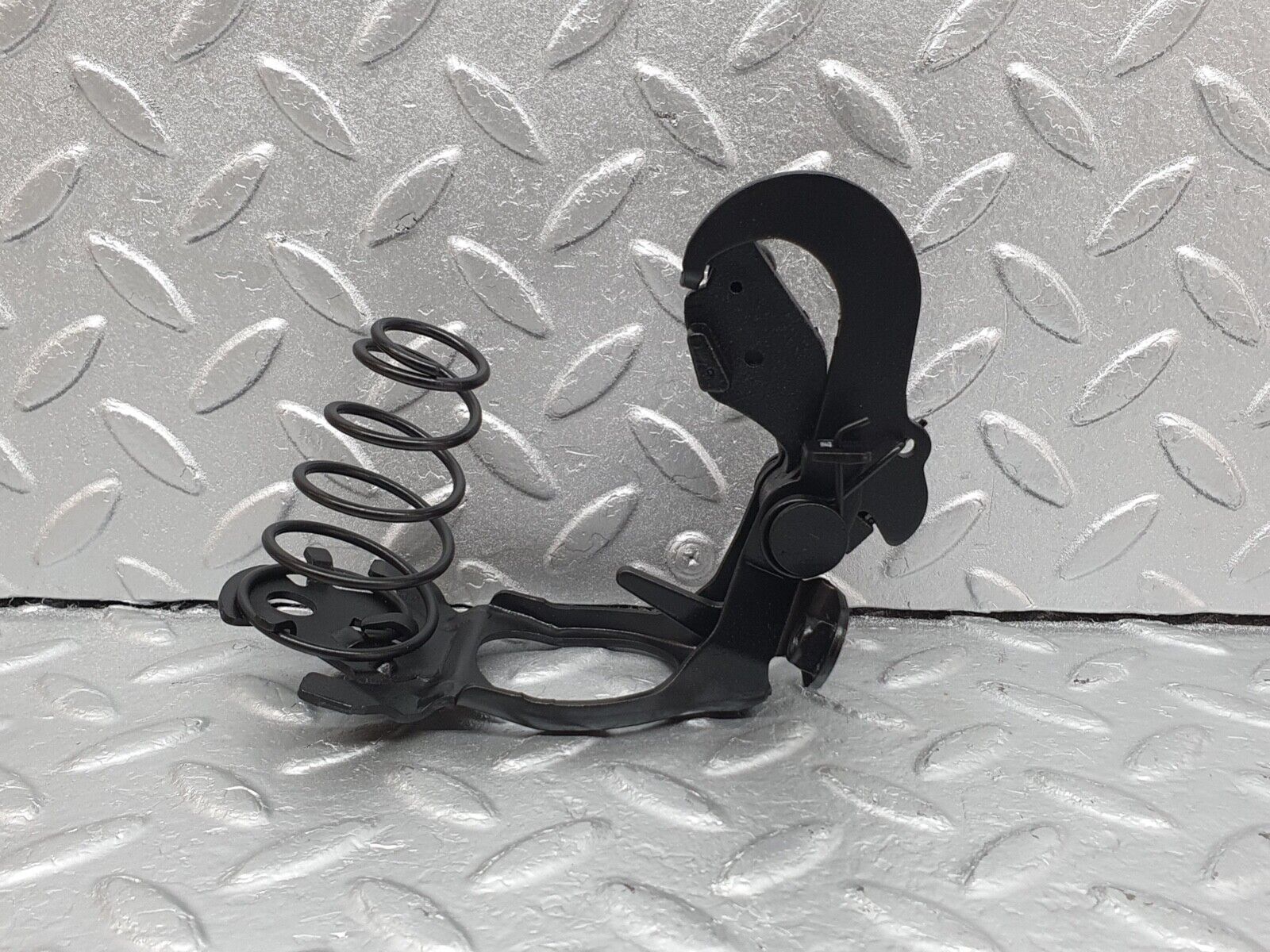 42017 Mercedes-Benz W202 C200 Bonnet Lock Latch