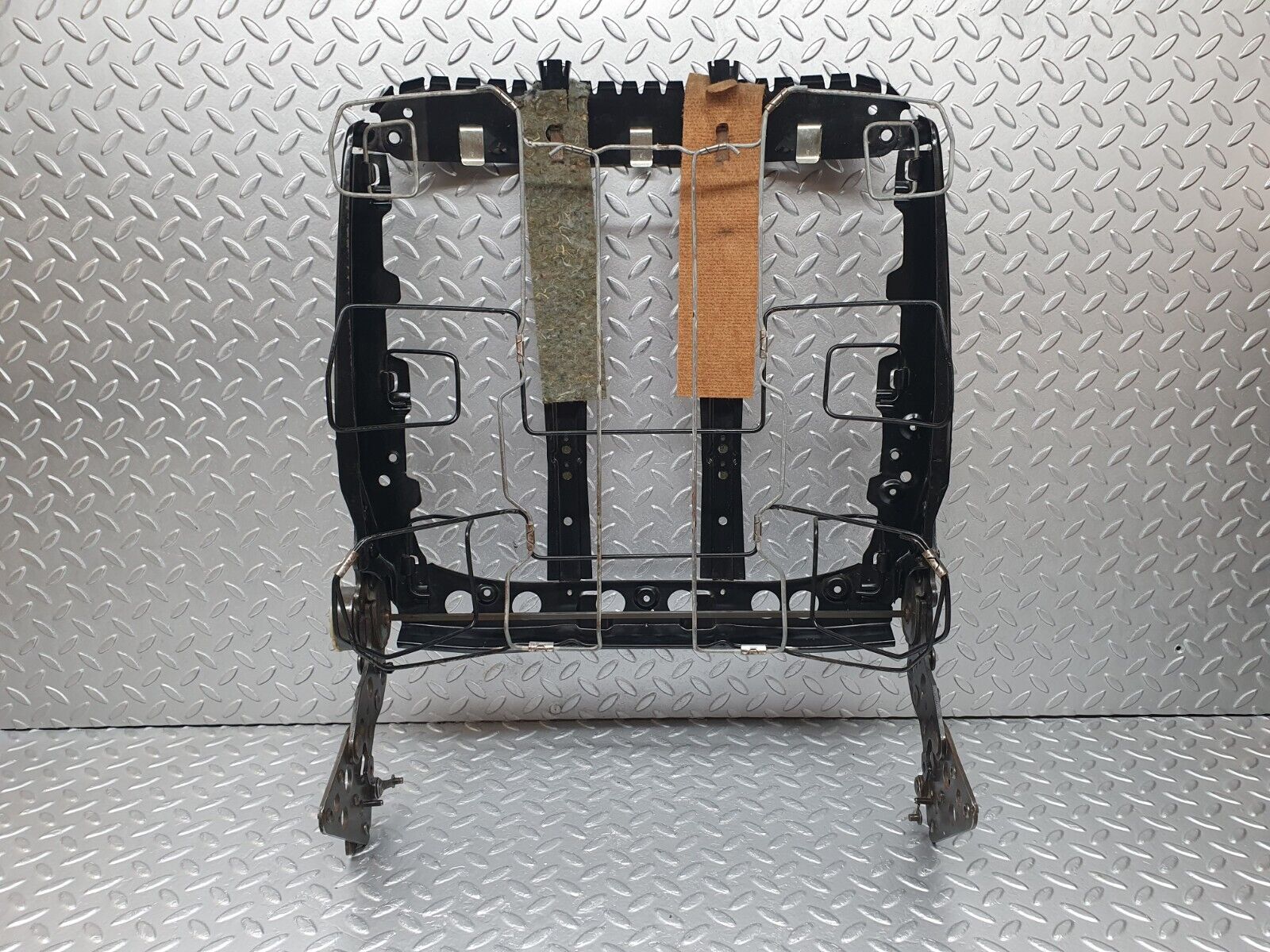 43947 Mercedes-Benz C123 230CE Coupe Front Right Seat Backrest