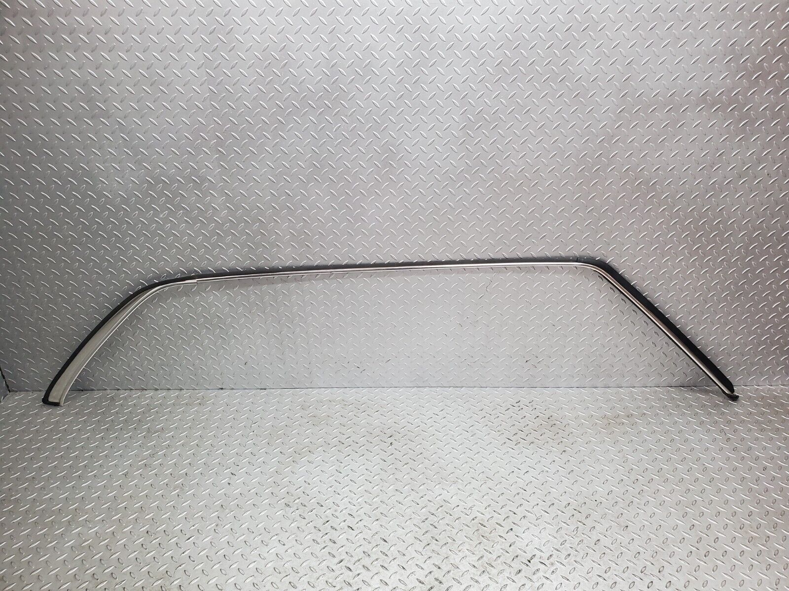 44546 Mercedes-Benz W123 280E Roof Chrome Moulding Trim Right Side 1236981430