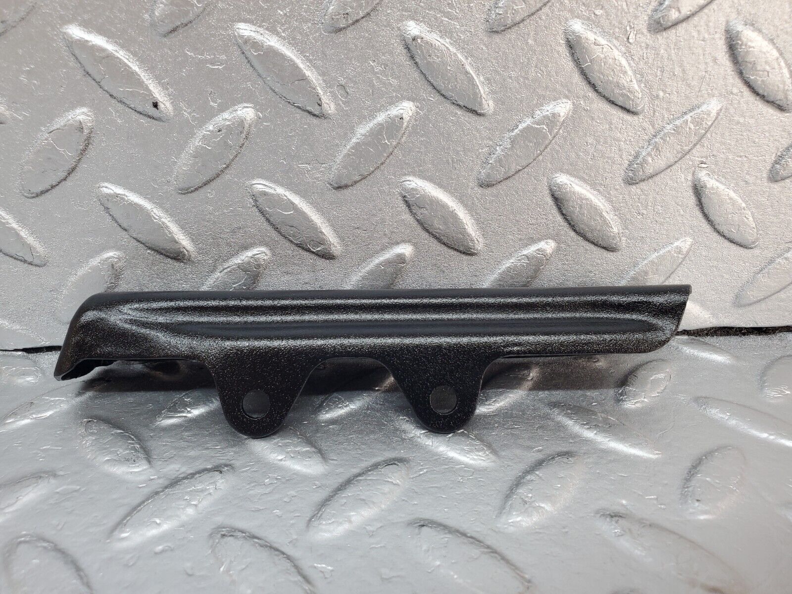 45239 Mercedes-Benz R129 300SL Coupe Air Intake Manifold Bracket