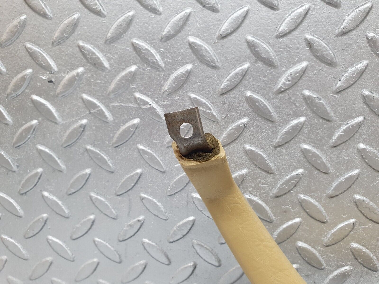 43890 Mercedes-Benz C123 230CE Coupe Front Left Interior Door Handle Beige 1239701701