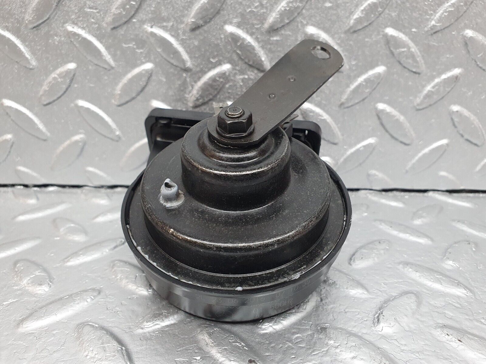 42174 Mercedes-Benz R129 320SL Coupe Horn Fiamm AM80S 0065421820