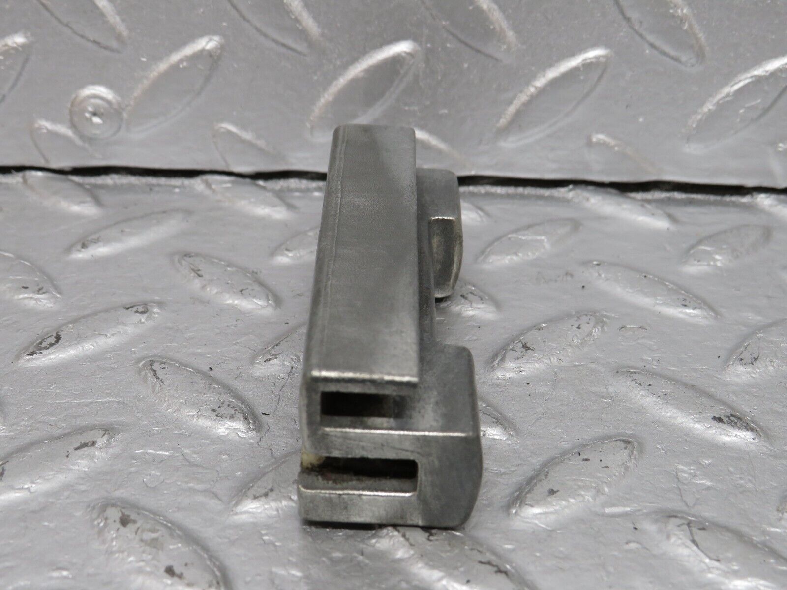 40100 Mercedes-Benz R107 350SL Door Window Guide Bracket