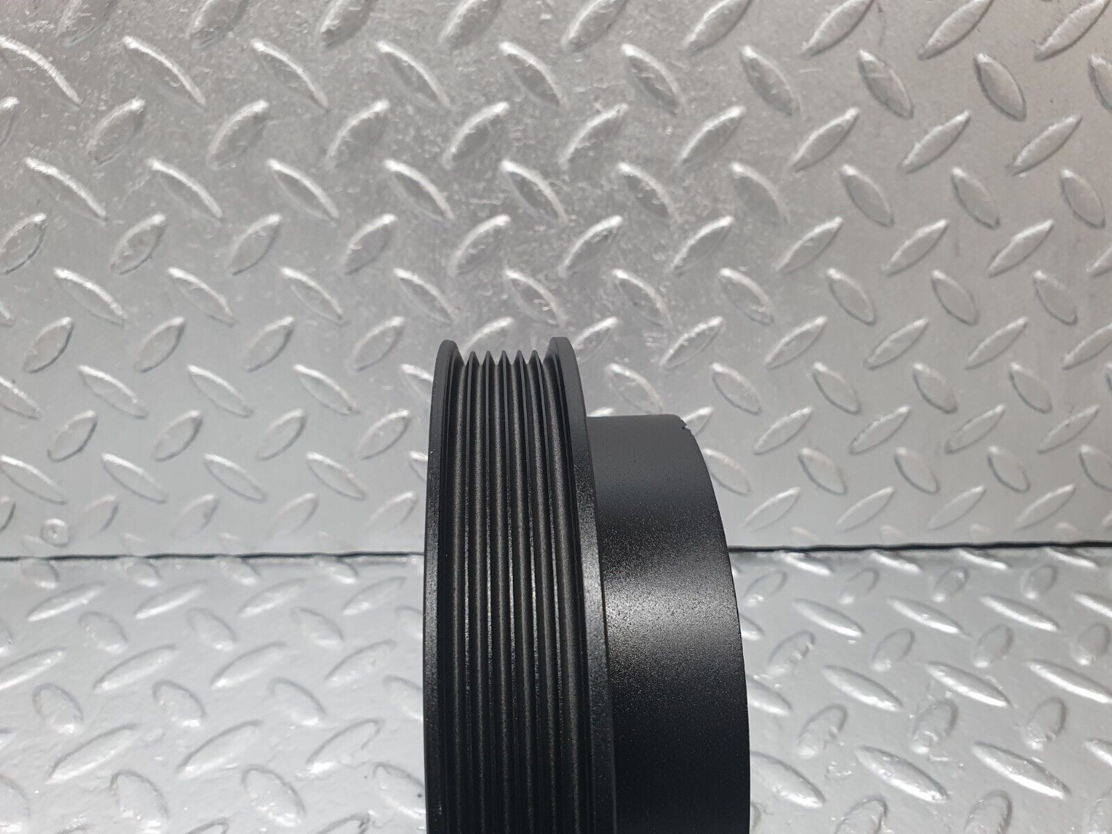 42819 Mercedes-Benz W201 190 2.0L Water Pump Pulley 1022001005