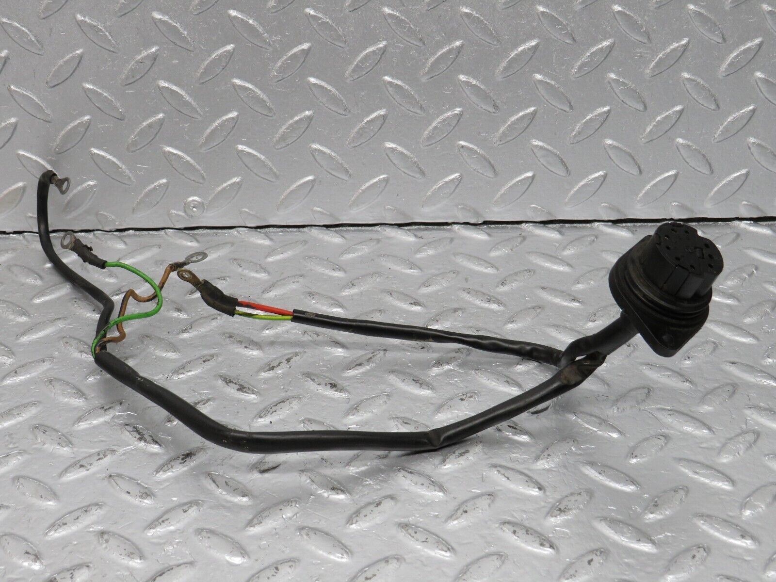 40112 Mercedes-Benz R107 350SL Diagnostic Connector 1235450026