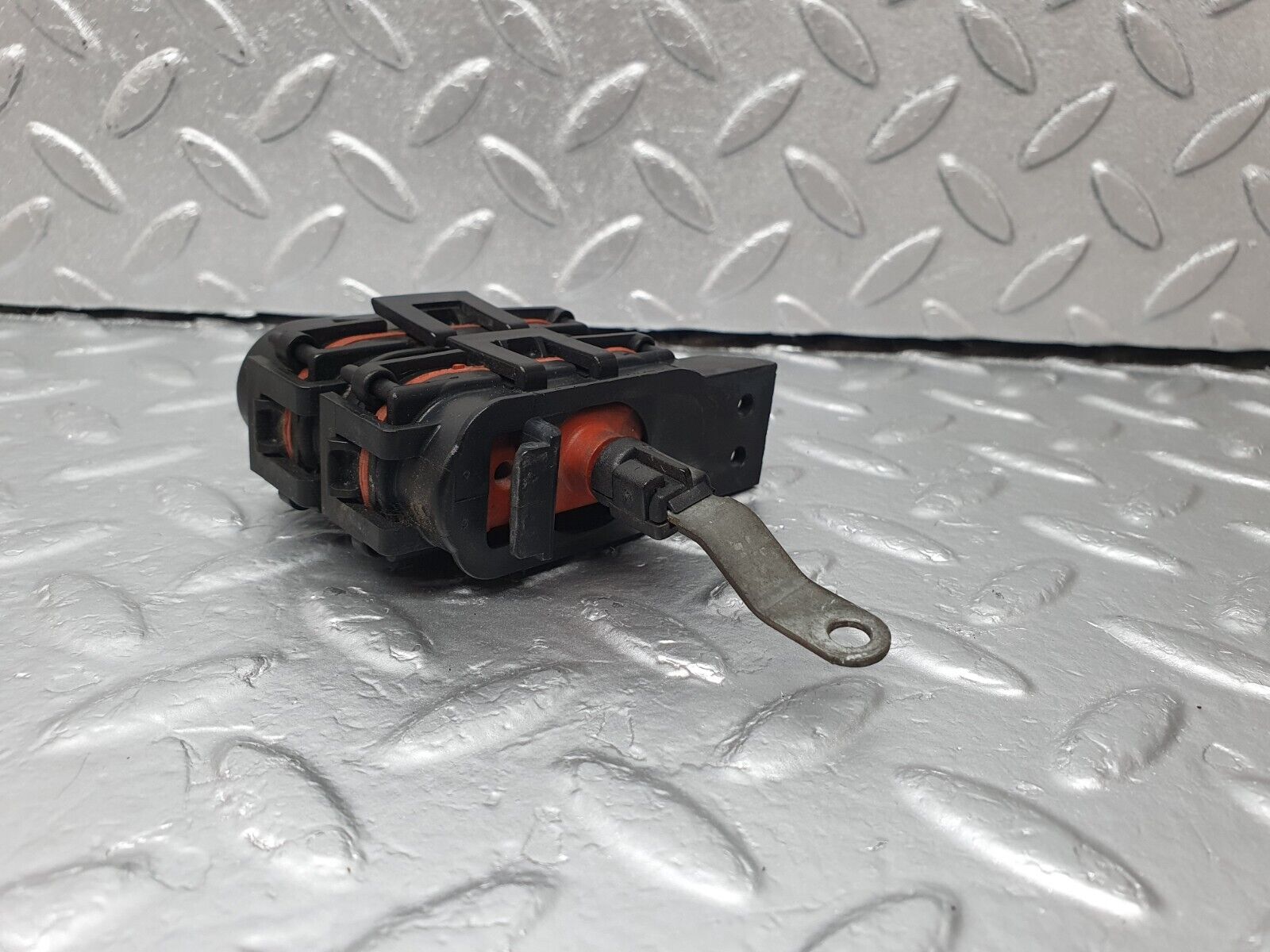 42556 Mercedes-Benz R129 320SL Coupe Heater Box Vacuum Actuator