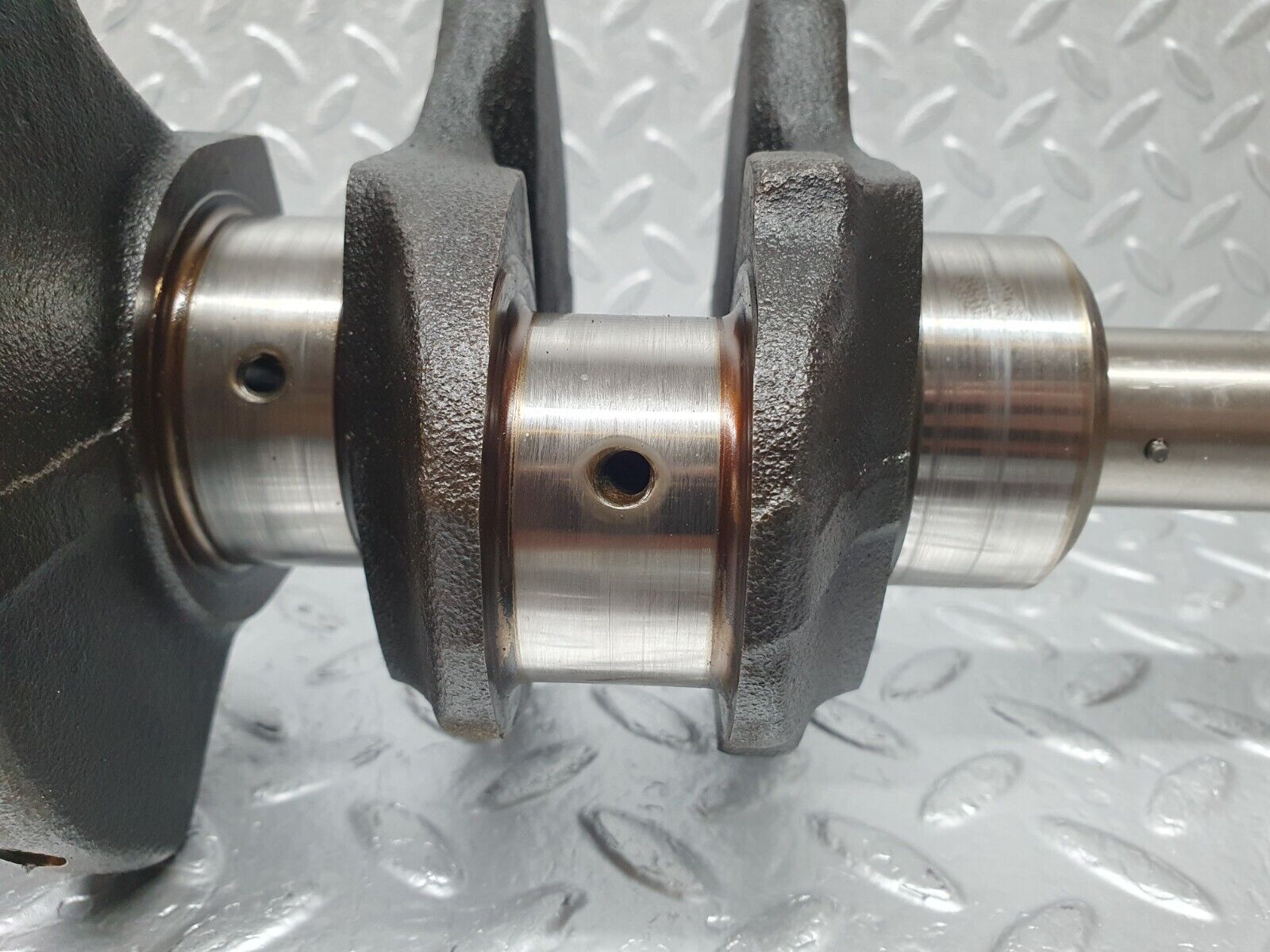 44204 Mercedes-Benz C123 230CE Coupe Crankshaft 10201