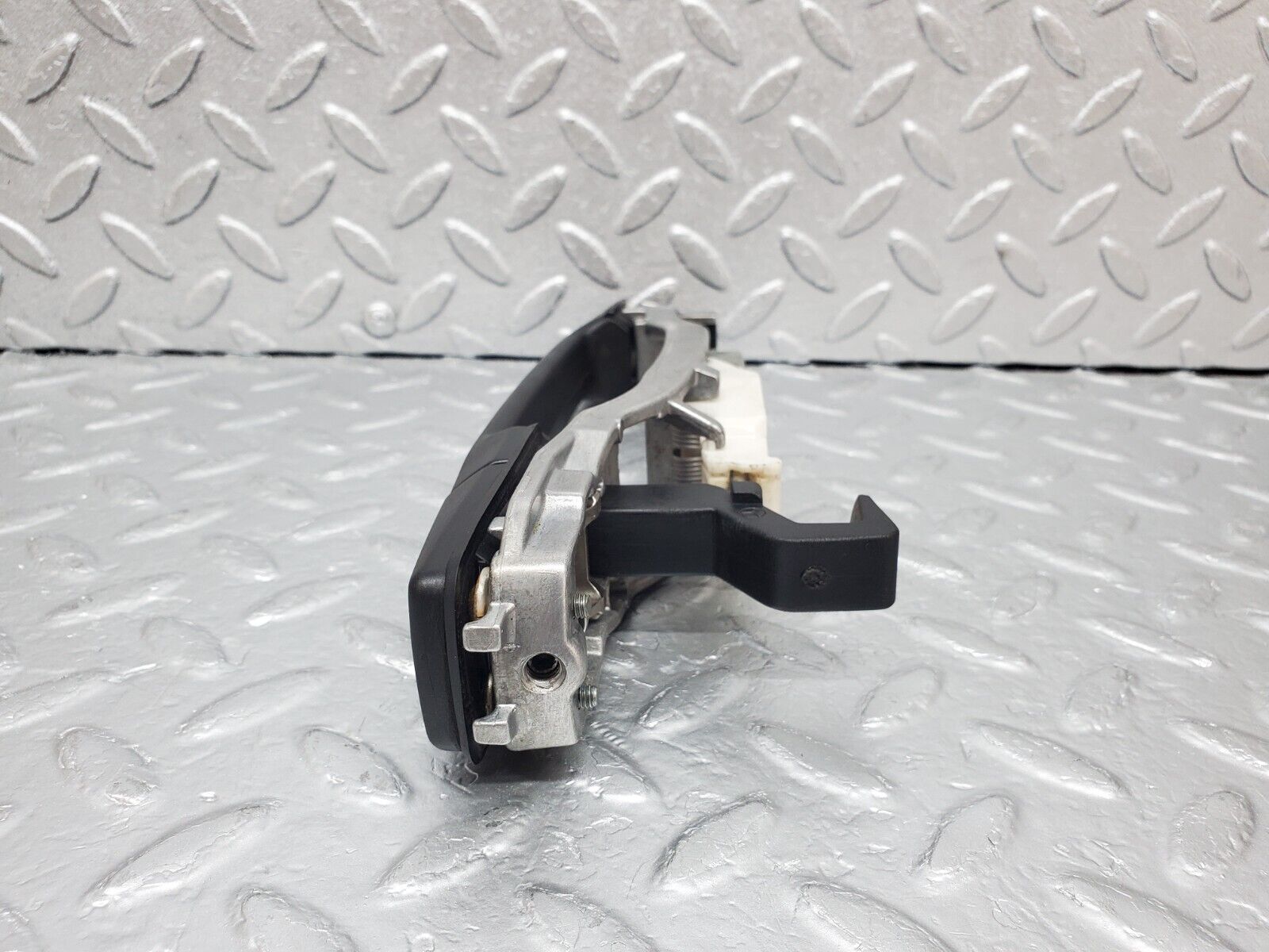 44803 Mercedes-Benz W124 220E Rear Right Exterior Door Handle