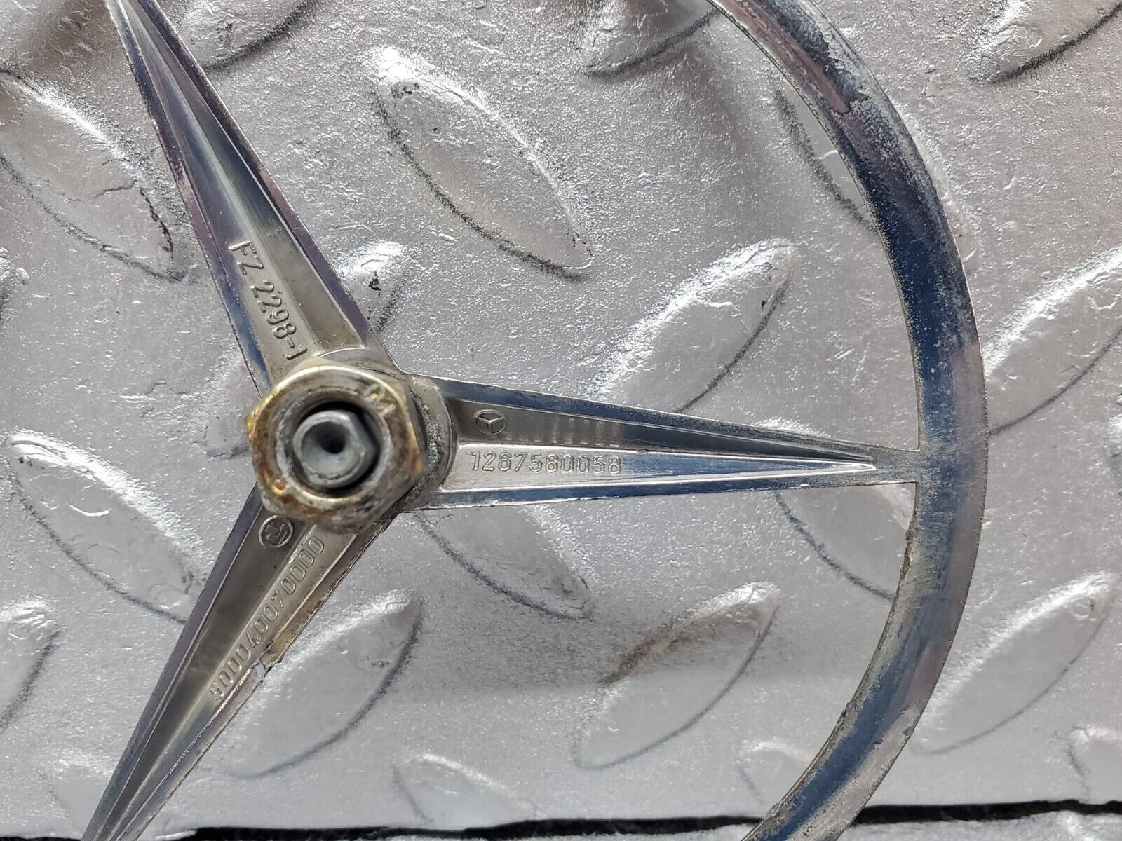 45372 Mercedes-Benz C123 280CE Coupe Trunk Boot Lid Emblem 1267580058