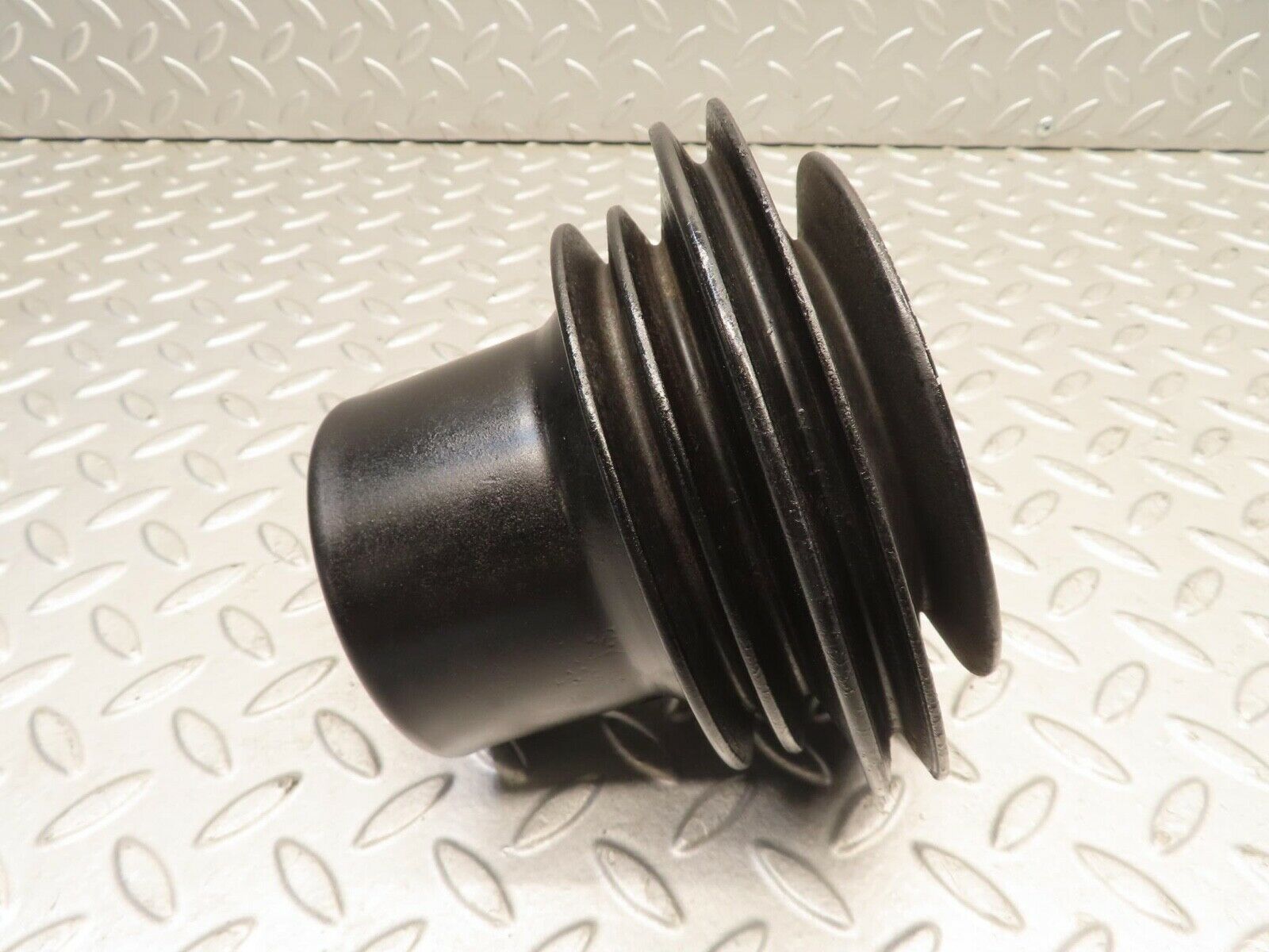 11782 Mercedes-Benz R107 450SL Crankshaft Pulley