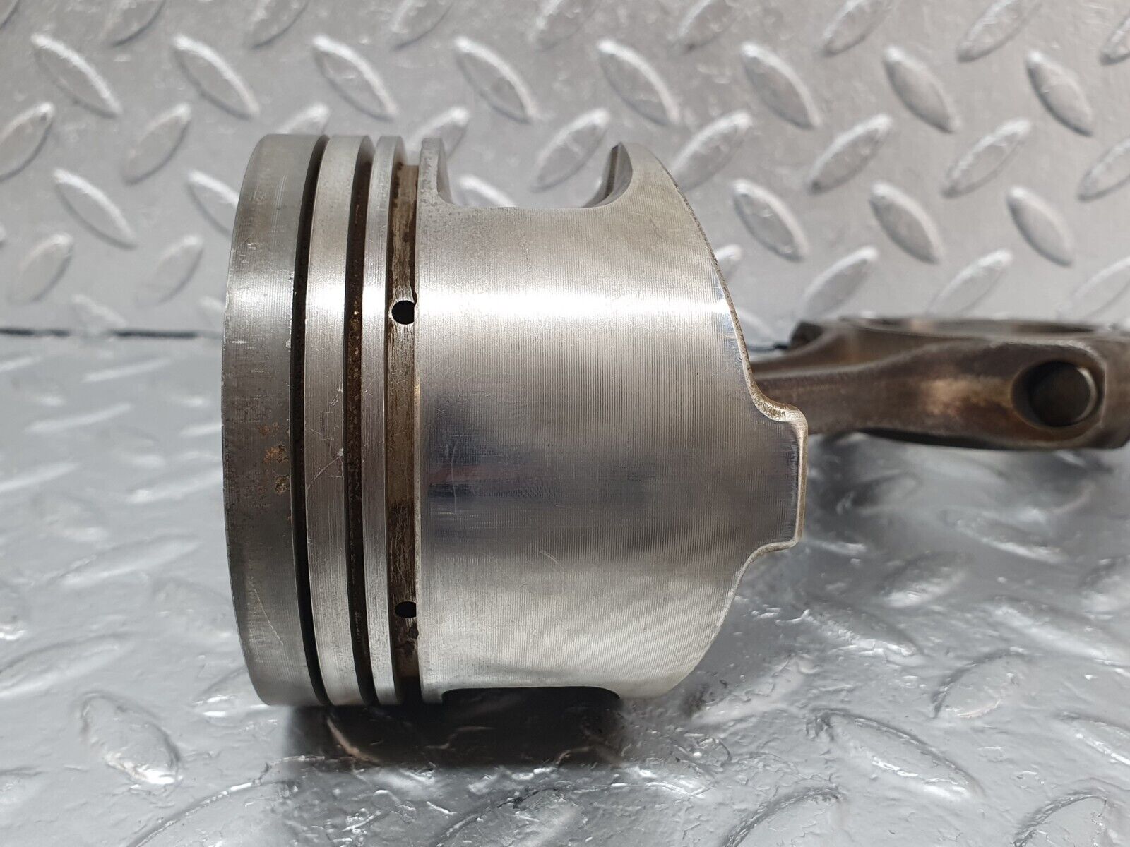 43775 Mercedes-Benz C126 380SEC Coupe Piston With Connecting Rod 88.010 11610