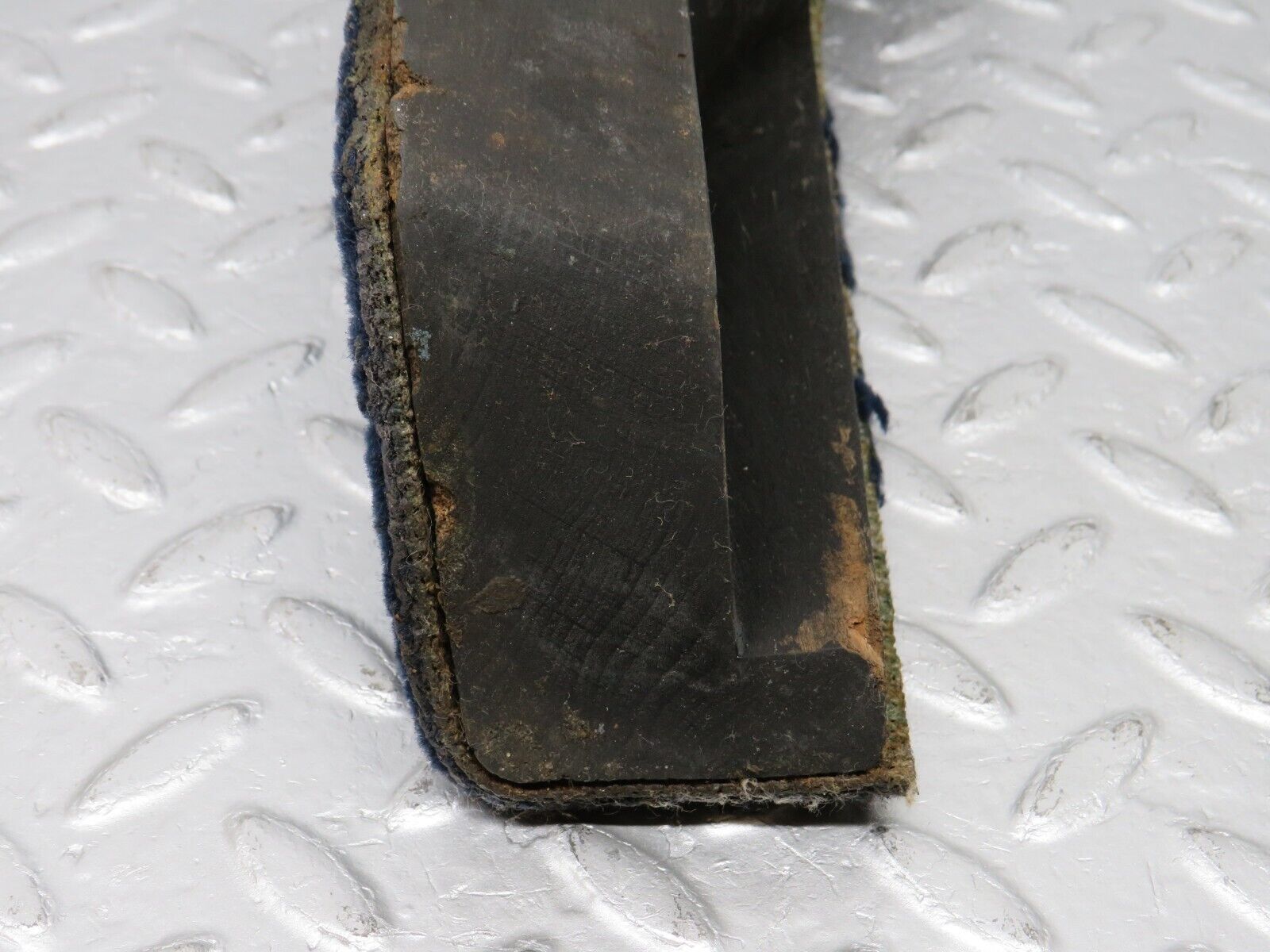 39192 Mercedes-Benz R107 500SL Foot Rest Blue