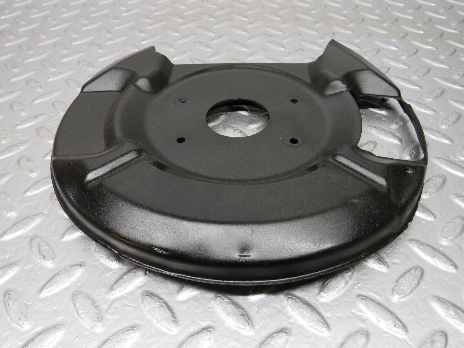 33015 Mercedes-Benz C107 R107 350 V8 Front Left Brake Disc Protection Plate