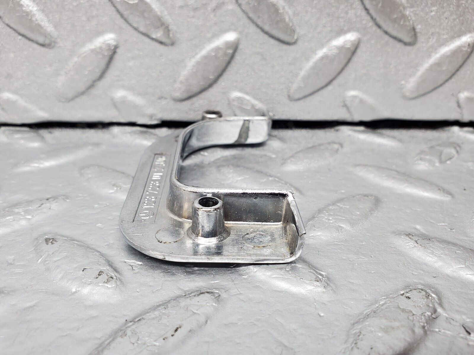 45557 Mercedes-Benz W126 420SE Interior Chrome Door Latch Trim Left 1237230124