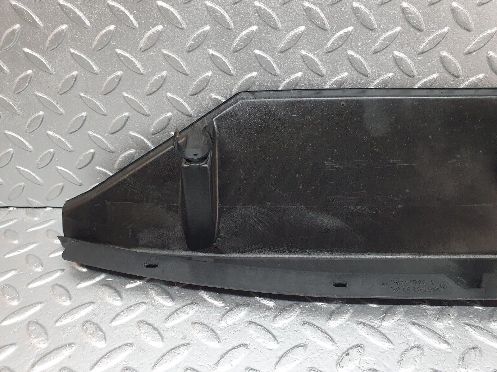 42726 Mercedes-Benz W201 190 2.0L Radiator Cover Panel 2015052288