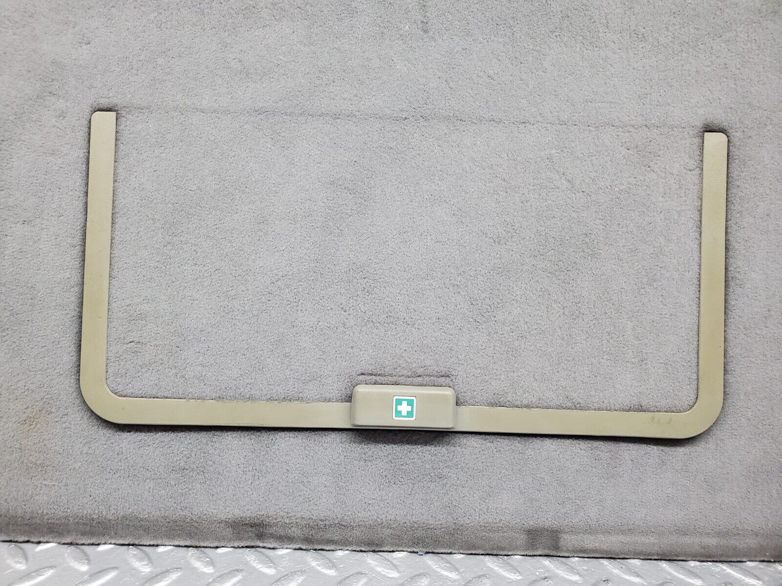 44696 Mercedes-Benz W124 220E Parcel Shelf With Speakers Grey 1246900249