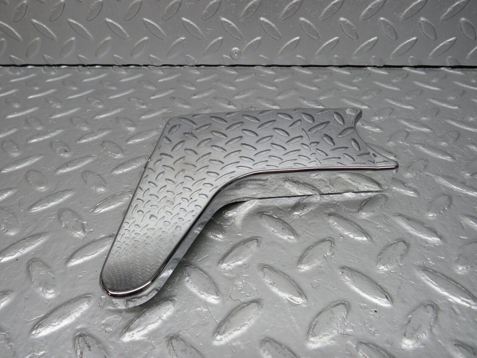 40162 Mercedes-Benz R107 350SL Seat Hinge Chrome Cover 1079131428