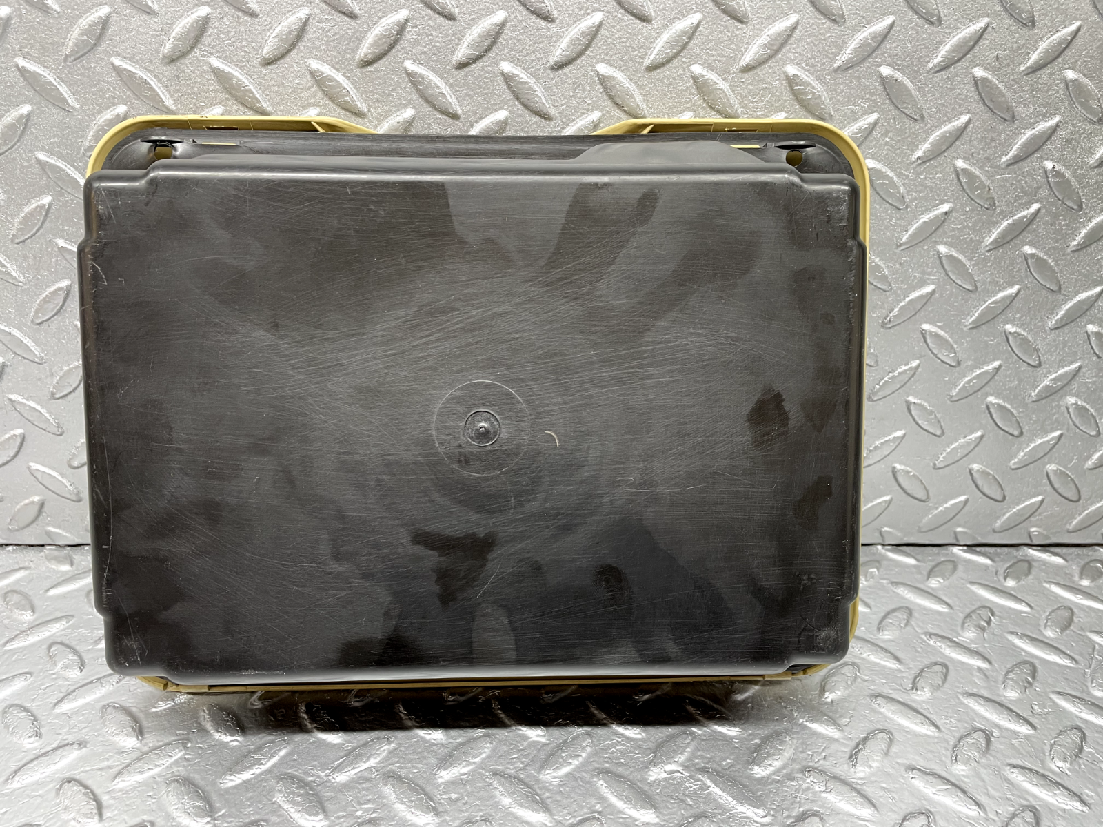 44266 Mercedes-Benz W123 280E First Aid Box 1238650353