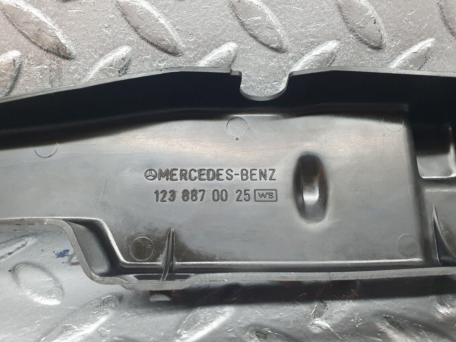 43920 Mercedes-Benz C123 230CE Coupe Bonnet Lock Catch Cover 1238870025