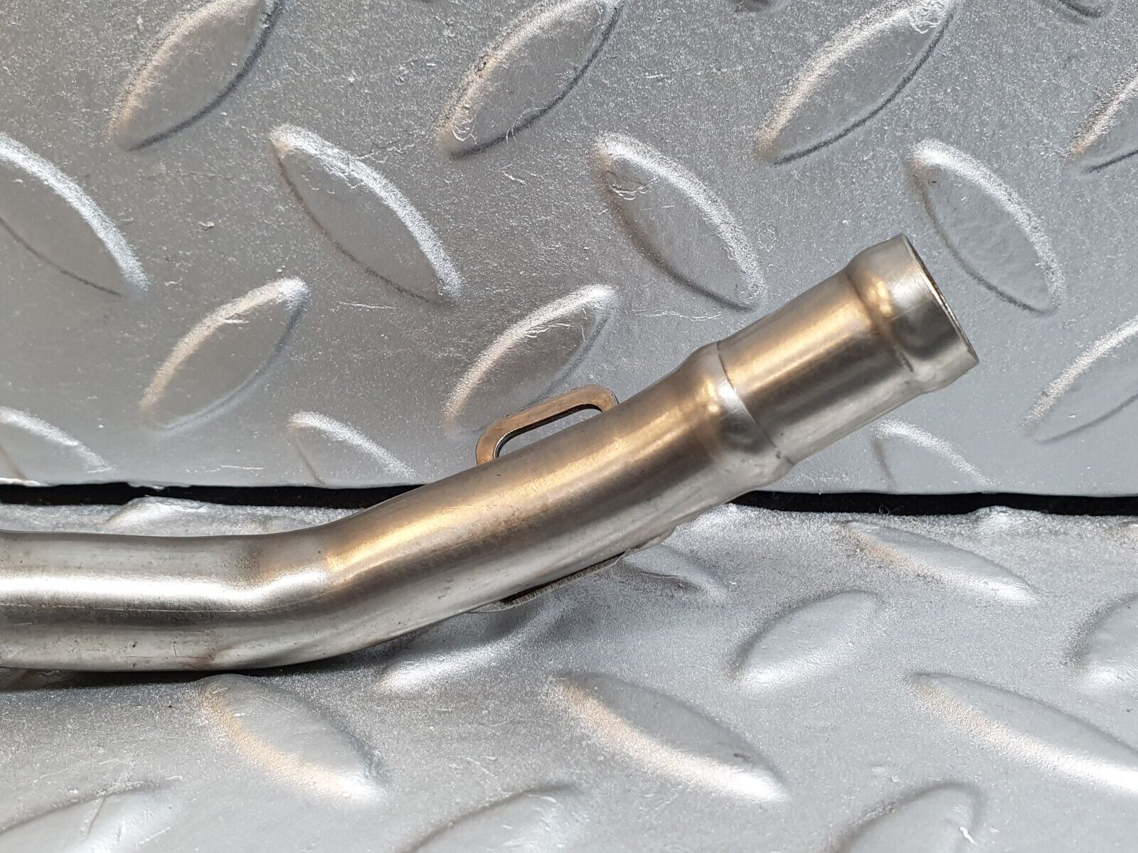 41980 Mercedes-Benz W202 C200 Cooling Hose Pipe