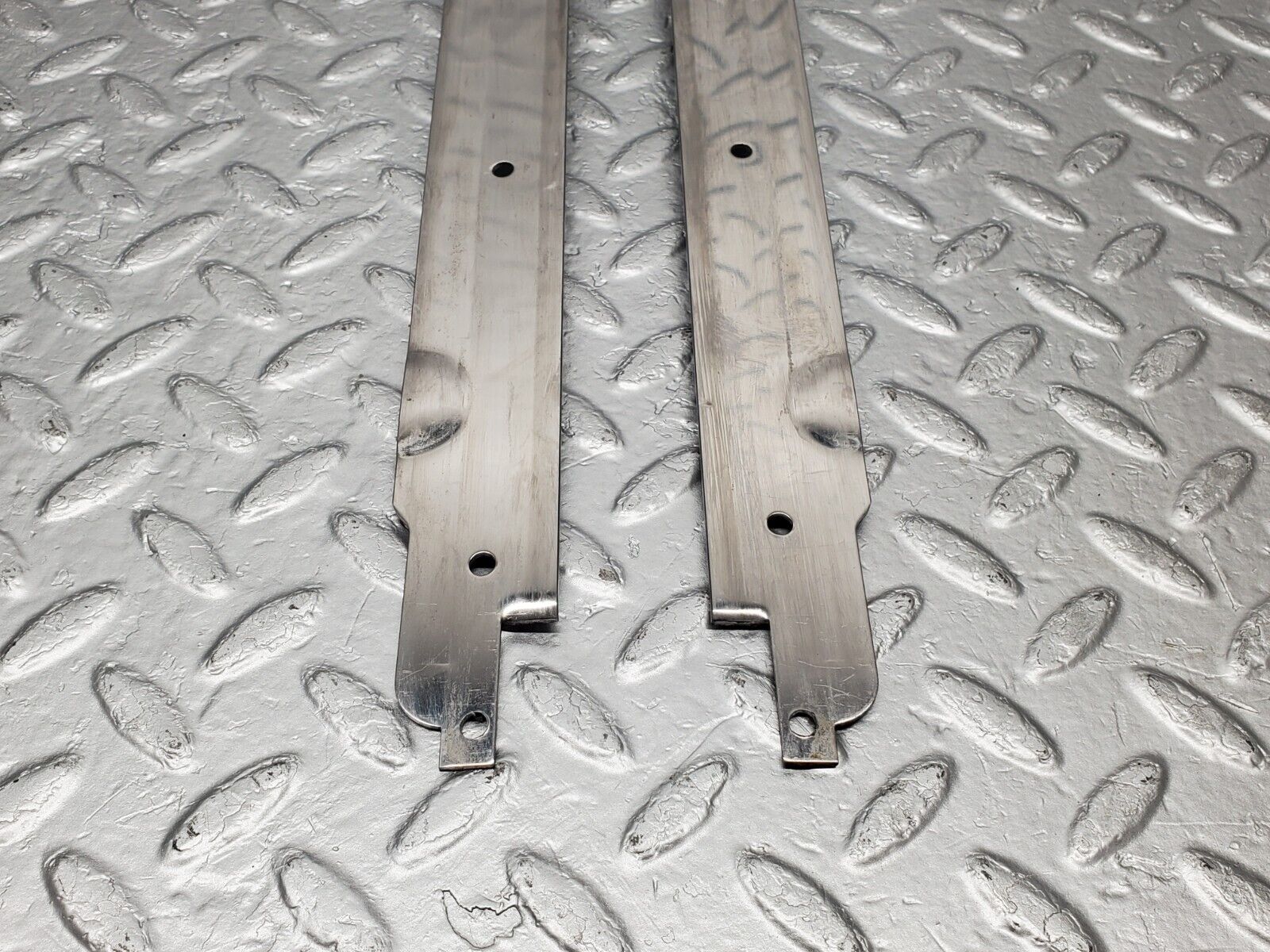 46678 Mercedes-Benz C123 280CE Coupe Sunroof Chrome Trim