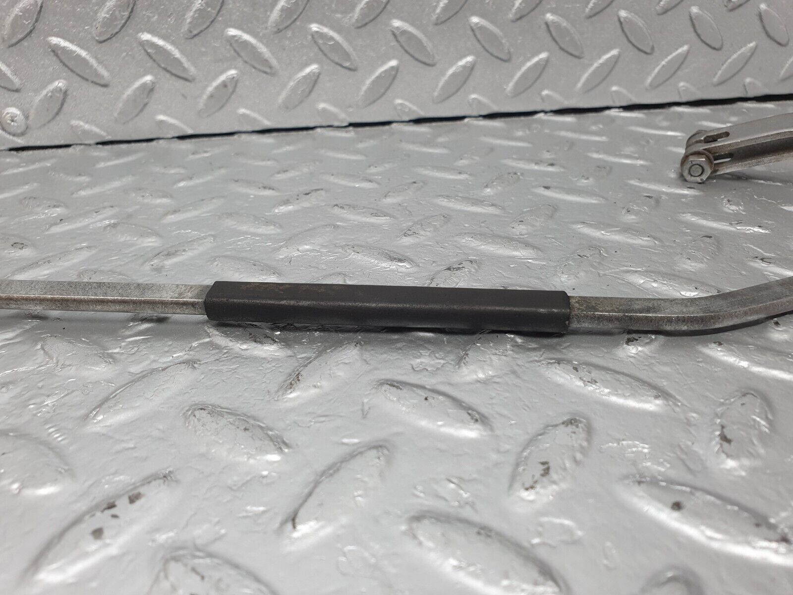 43446 Mercedes-Benz W108 280SE Automatic Gearbox Linkage Bracket