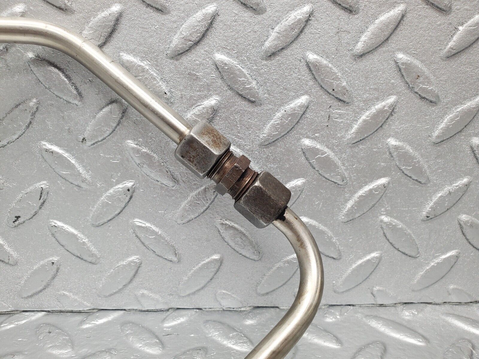 46731 Mercedes-Benz C123 280CE Coupe EGR Valve Hose Pipe