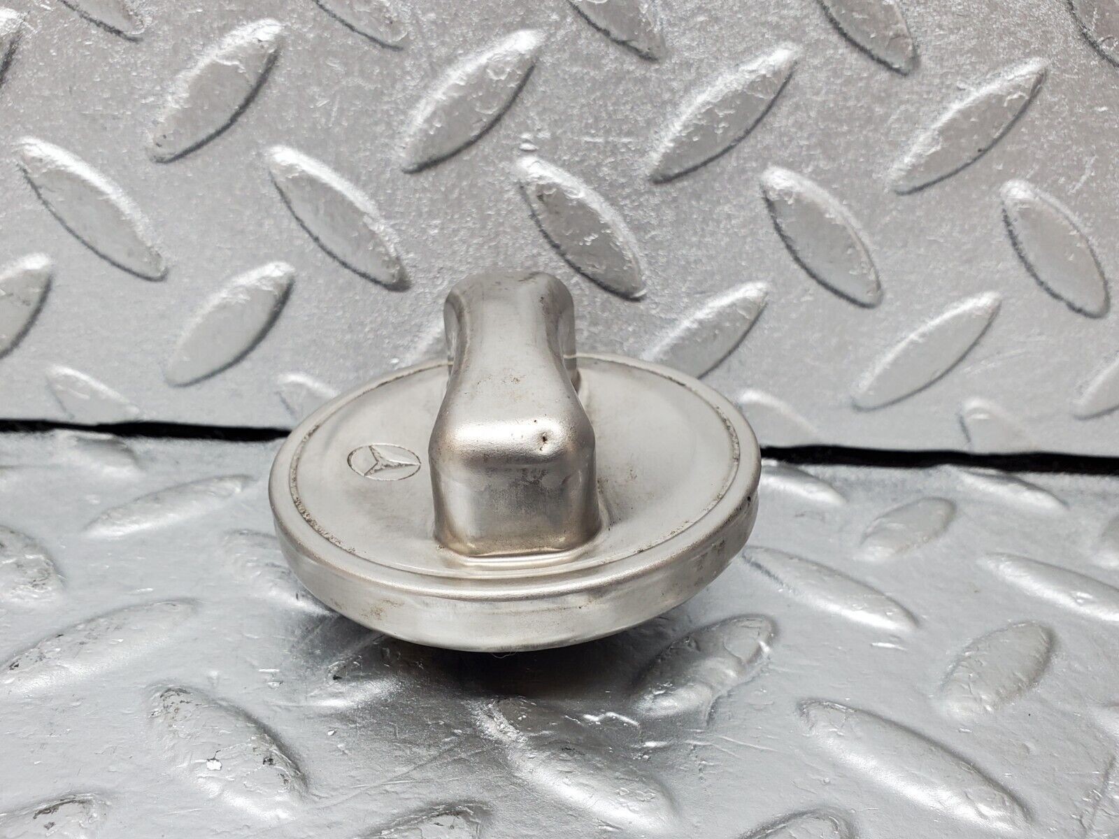 45294 Mercedes-Benz R129 300SL Coupe Fuel Tank Cap 1244700005