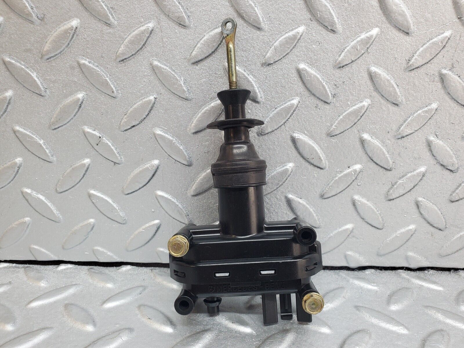 44757 Mercedes-Benz W124 220E Door Lock Vacuum Actuator Rear Left