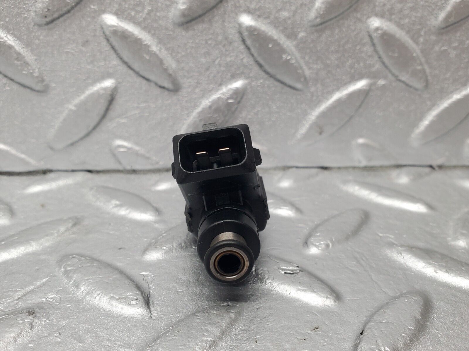 46776 Mercedes-Benz R129 320SL Coupe Fuel Injector Bosch 0280155742 1120780049